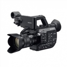 索尼（SONY） 手持式4K微电影摄影机 PXW-FS5K 带18-105mm镜头 加配索尼U60电池 闪迪128G SD卡 意美捷G30脚架 摄像包 黑色