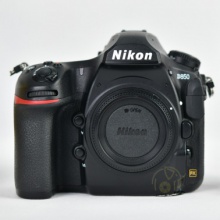 尼康(Nikon) D850 全画幅单反数码相机专业级全画幅 单反机身 d850 搭配 58mm f/1.4G